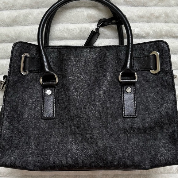 MICHAEL KORS Signature Black Shoulder Bag Saffiano Leather Monorgram Logo - Picture 6 of 15